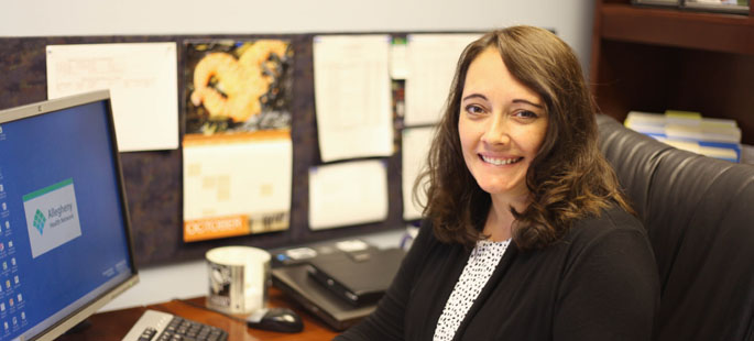 Pictured is M.B.A. alumna Lori Stover, administrative director for the Allegheny Health Network Cancer Institute at West Penn Hospital. | Photo by Olivia Ruk