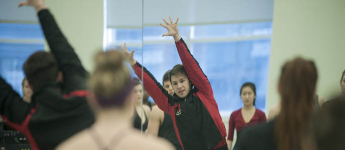 Alumnus Jonathan Freeland held a master class with Conservatory of Performing Arts students. Photo | Christopher Rolinson