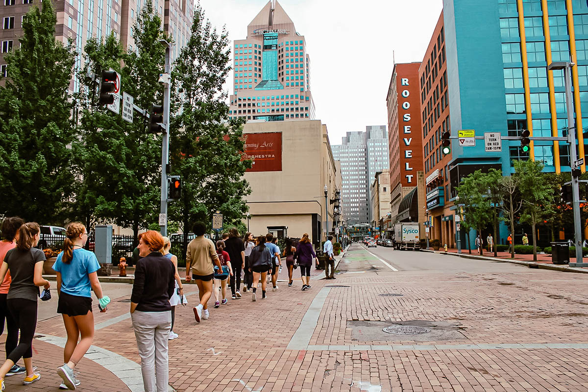 Students in Downtown Pittsburgh in the Cultural District. Photo | Nathaniel Holzer