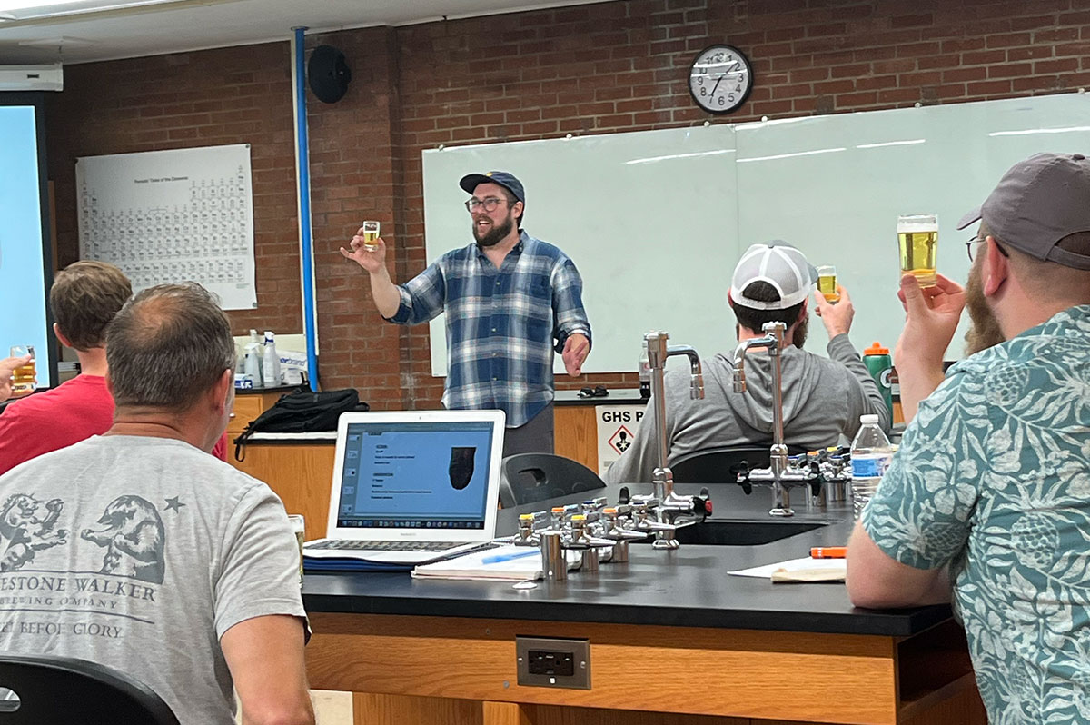1200_Brewing_Science_IMG_7617.jpg