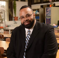 Pictured is Dilworth Elementary science teacher and Point Park elementary education alumnus Clifford Perkins. | Photo by Jim Judkis