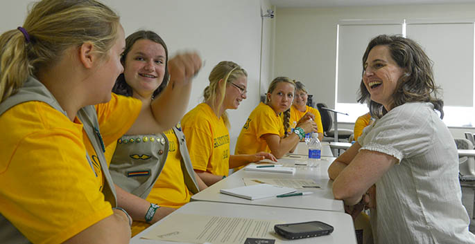 Jehnie Reis, visiting assistant professor of history, leads a discussion on