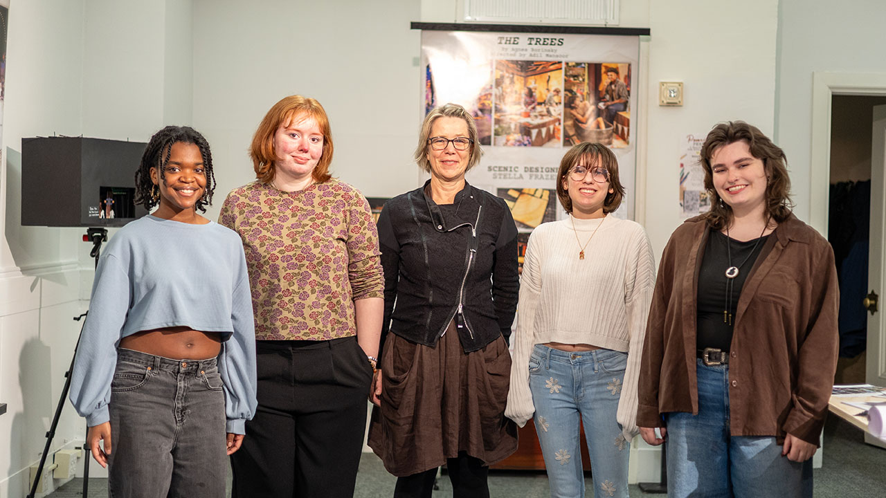 (L-R) Katie Gordy, Rowan Crawford, Professor Stephanie Mayer-Staley, Noël Eckles and Stella Frazer. Photo by Jacob White '29.