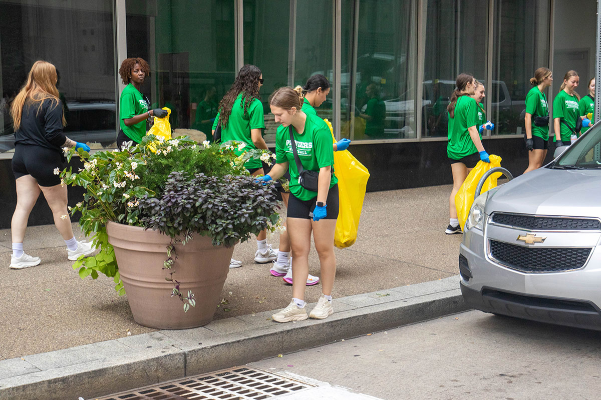Students clean up the streets