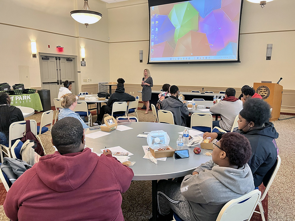 Point Park alumna and instructor Shannon Gregg speaks to Aliquippa Junior/Senior High School students in Lawrence Hall. Submitted photo.