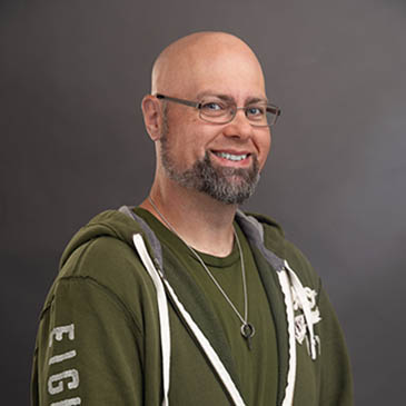 Pictured is Geoff Munn, visiting artist in residence.