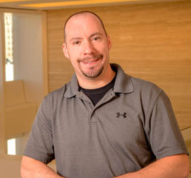 Pictured is Robert Toth, M.B.A. alumnus and associate lawyer for K&L Gates. | Photo by Amanda Dabbs