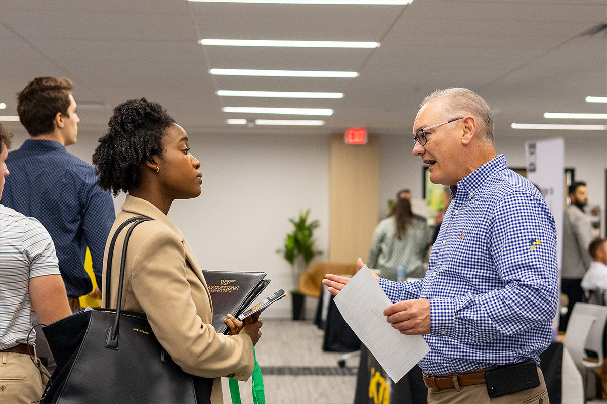 Pictures of students at the 2025 ESWP Career Fair.