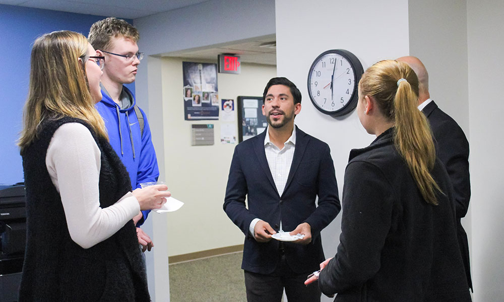 Pictured are attendees at the Fall 2018 HR employer and student partner program event. Photo by Anna Wolf.