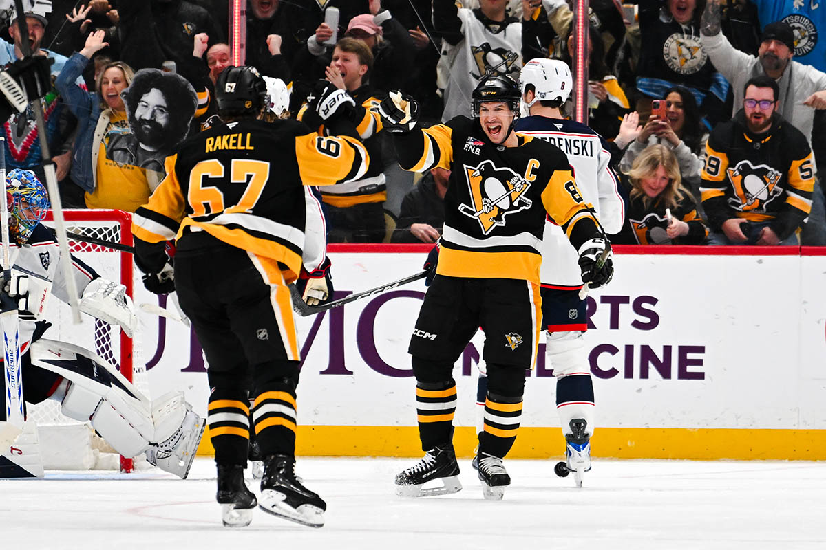 Photo by Chris Denver