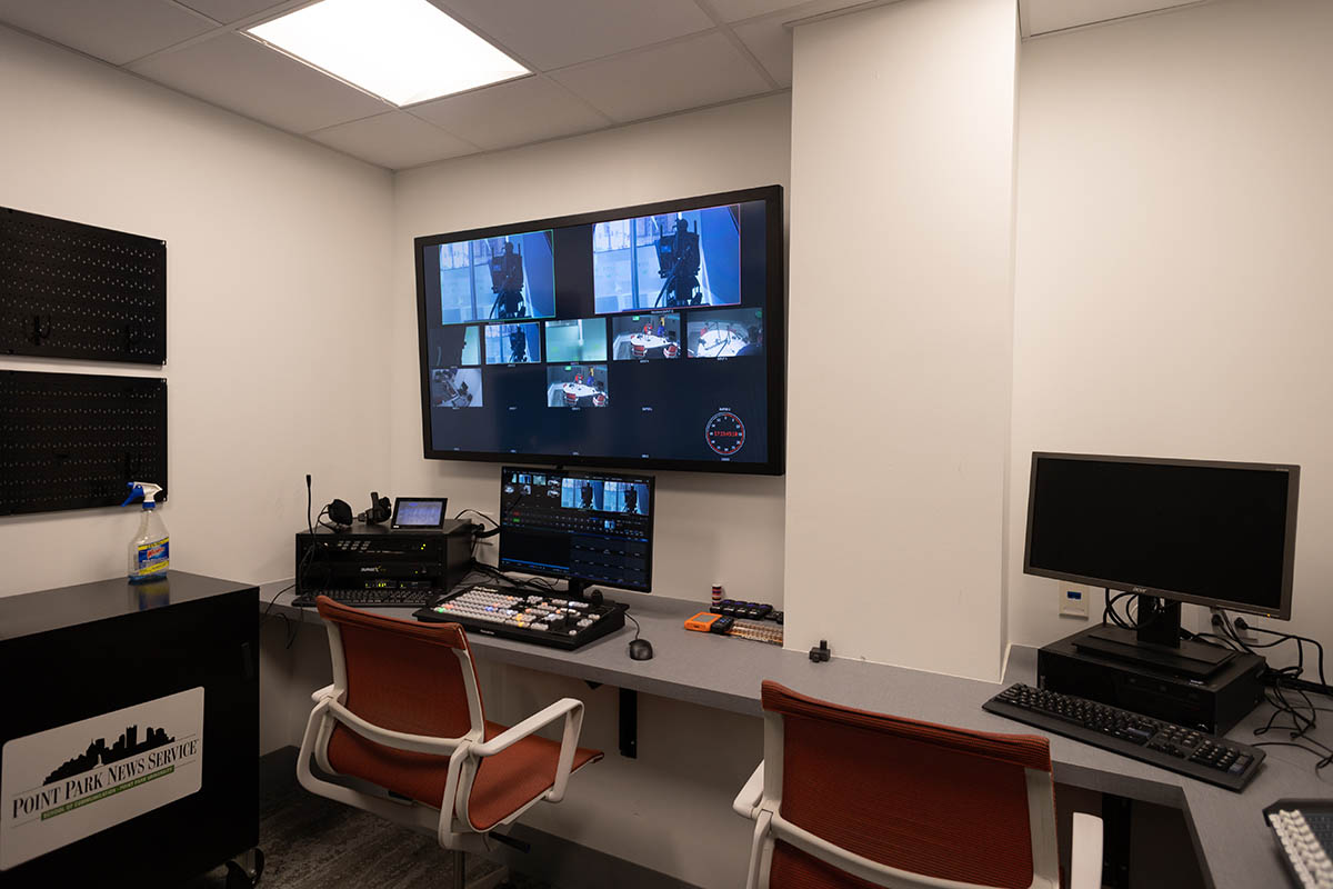 The control room in the CMI. Photo | John Altdorfer