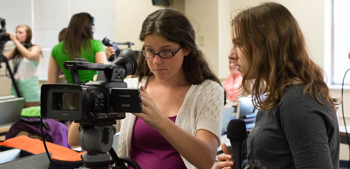 High School students explored Point Park's School of Communication programs and facilities during the 2013 Summer Media Workshops. Photo | Connor Mulvaney