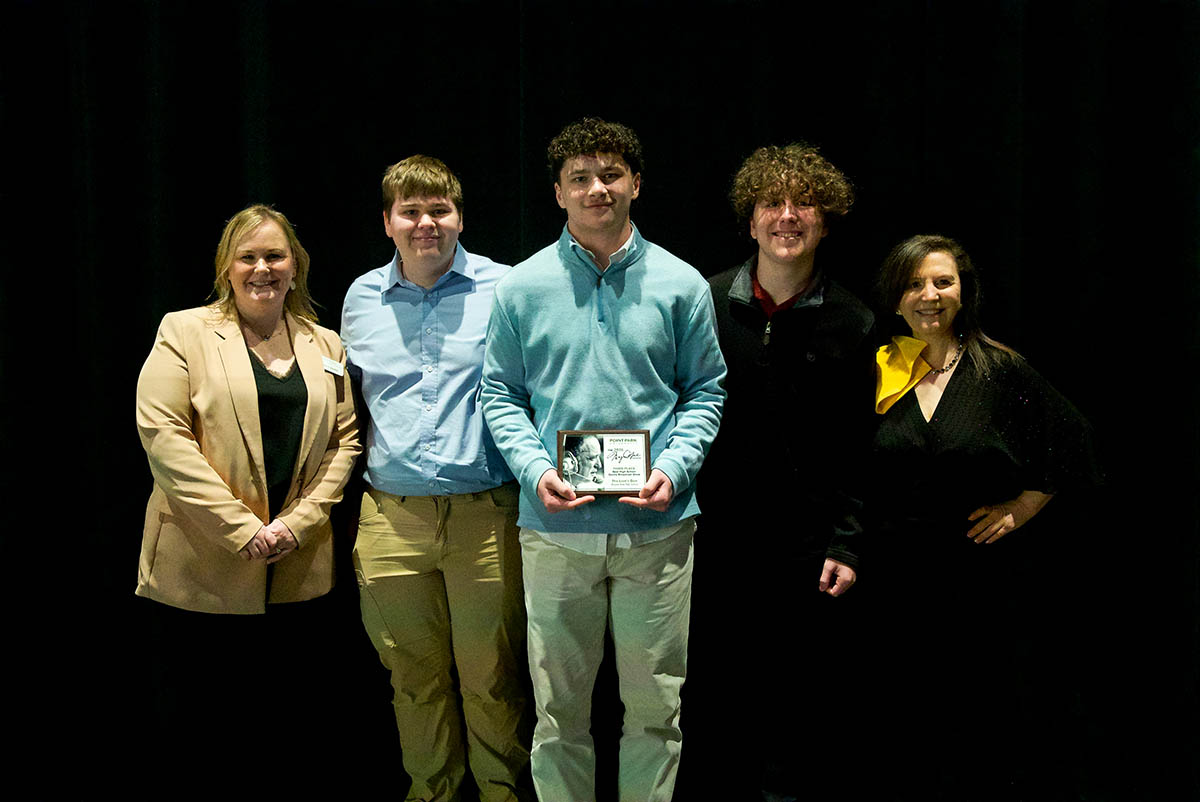 Photo by Andrew Hartung