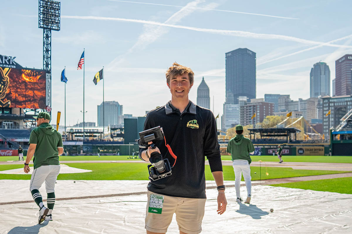 Photo by Ben Schaffer