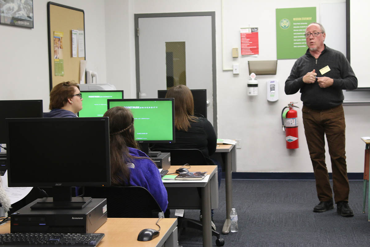 Professor Bill Moushey leads a session at High School Media Day.