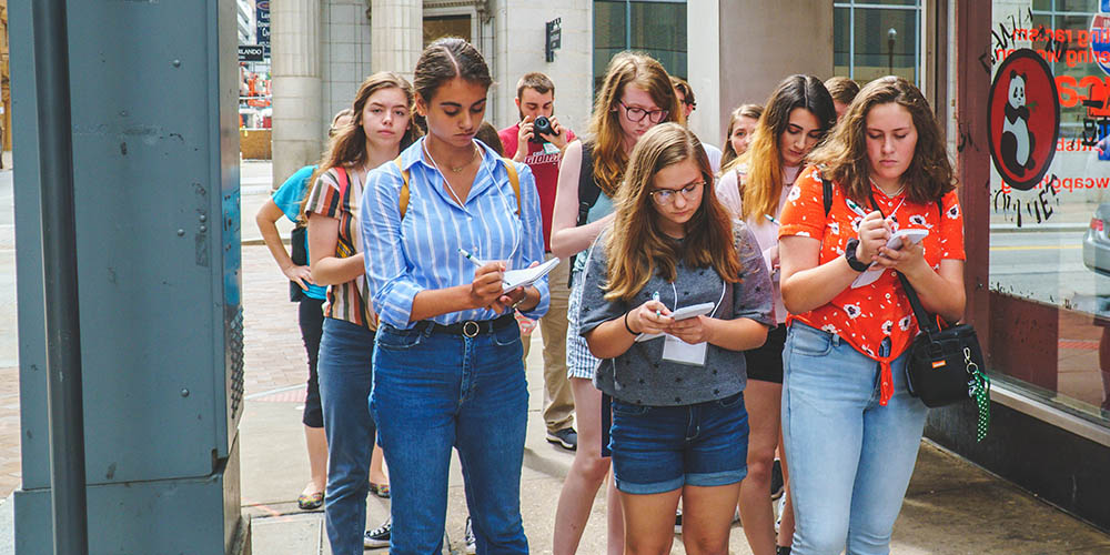 High school students at Point Park's summer journalism camp. Photo | Emma Federkeil