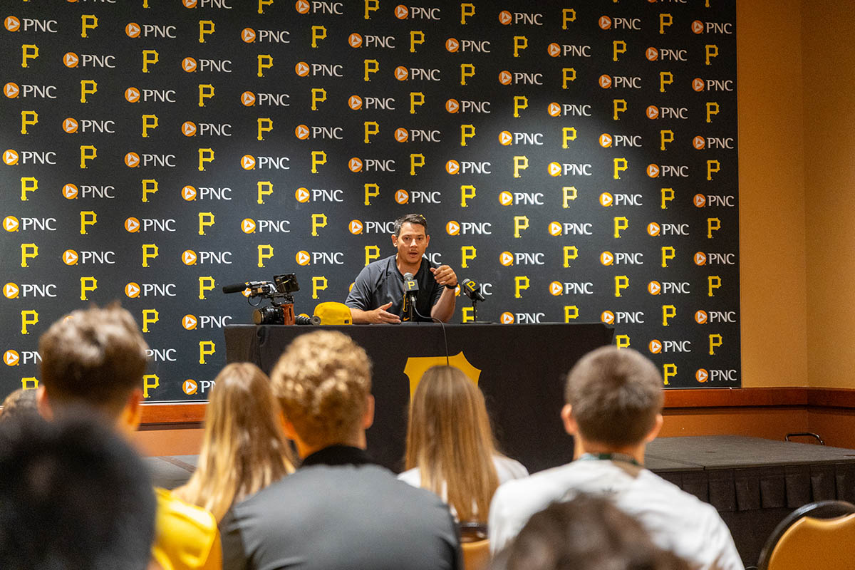 Sterling McLean, director of content and production at the Pittsburgh Pirates, speaks to students.  Photo | Paul Koontz