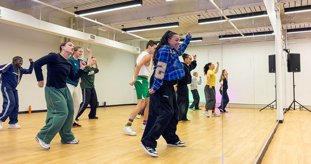 Crystal Frazier teaches a Hip Hop class at Point Park University.