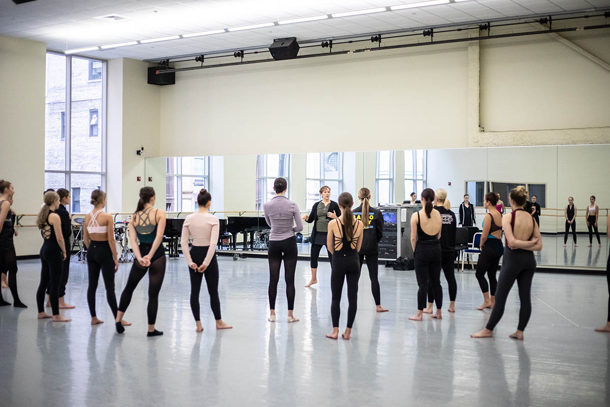 Alumna and former Rockette Eileen Grace hosted a Precision Jazz and Kick Line Workshop in the George Rowland White Performance Center. Photo | Hannah Johnston