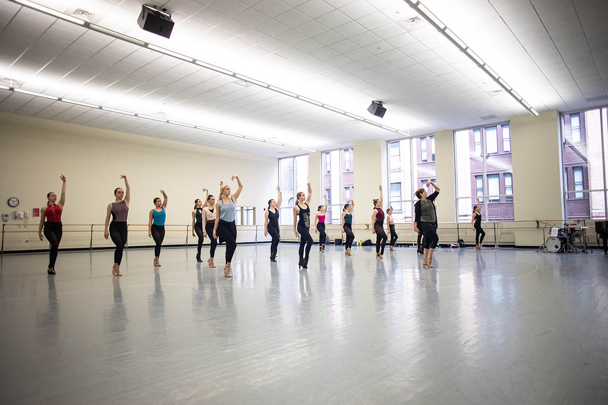 Alumna and former Rockette Eileen Grace hosted a Precision Jazz and Kick Line Workshop in the George Rowland White Performance Center. Photo | Hannah Johnston