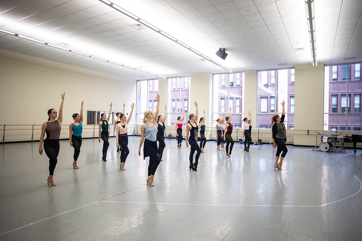 Alumna and former Rockette Eileen Grace hosted a Precision Jazz and Kick Line Workshop in the George Rowland White Performance Center. Photo | Hannah Johnston