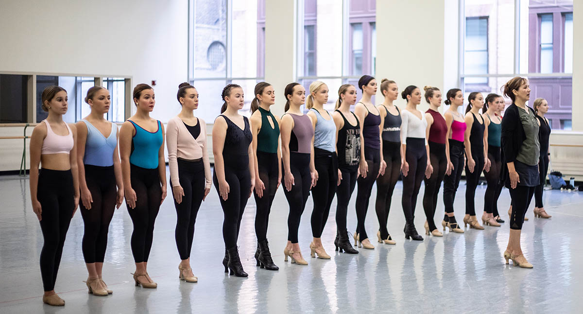 Alumna and former Rockette Eileen Grace hosted a Precision Jazz and Kick Line Workshop in the George Rowland White Performance Center. Photo | Hannah Johnston