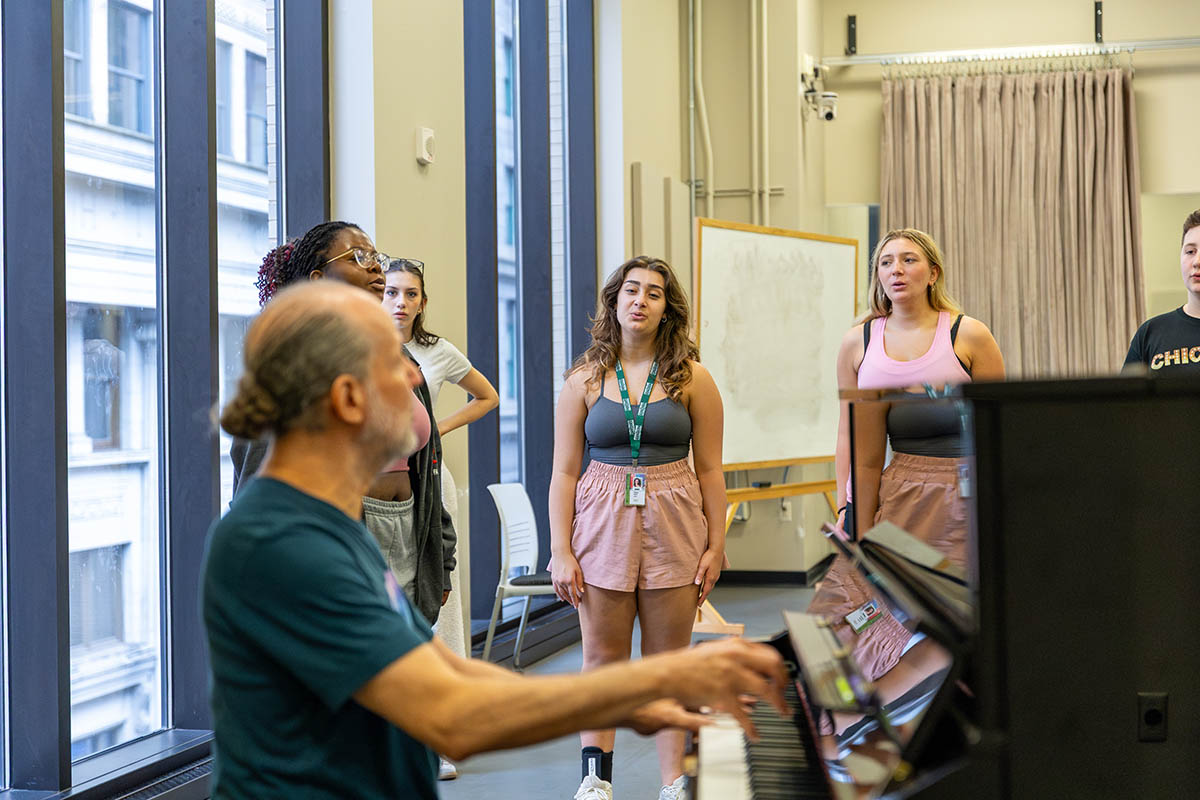 Students sing during a Musical Theatre Singing session. Photo | Paul Koontz