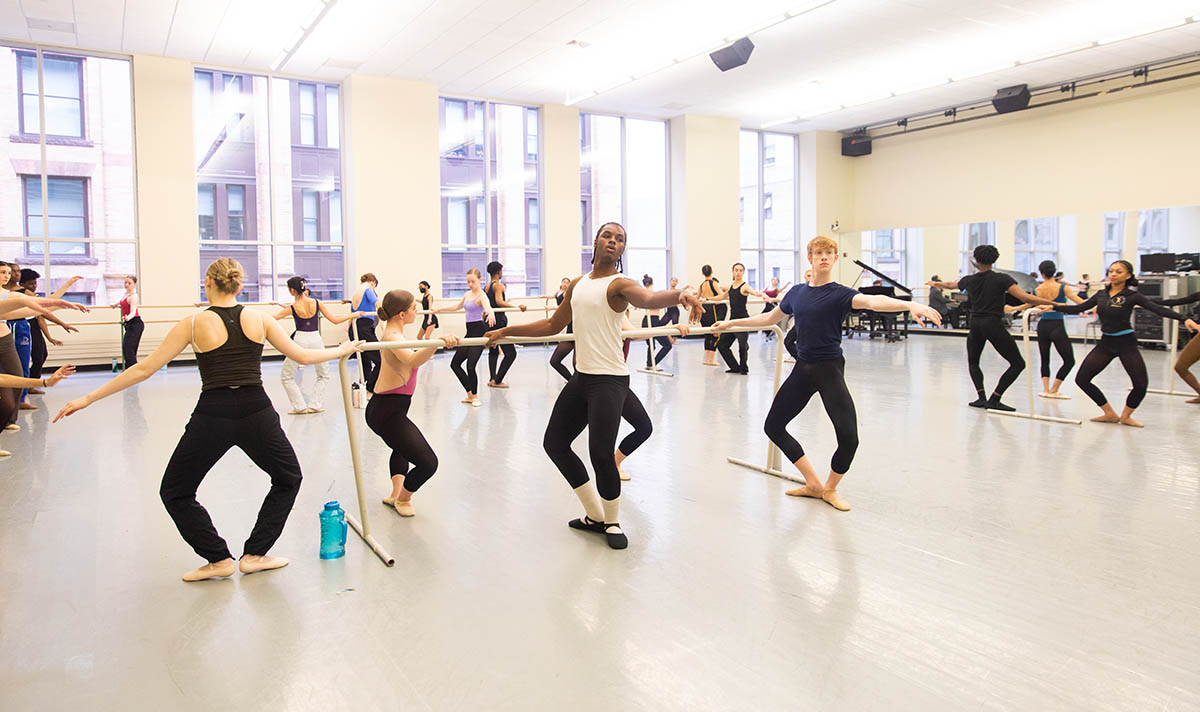 Complexions Contemporary Ballet master class. Photo | Randall Coleman