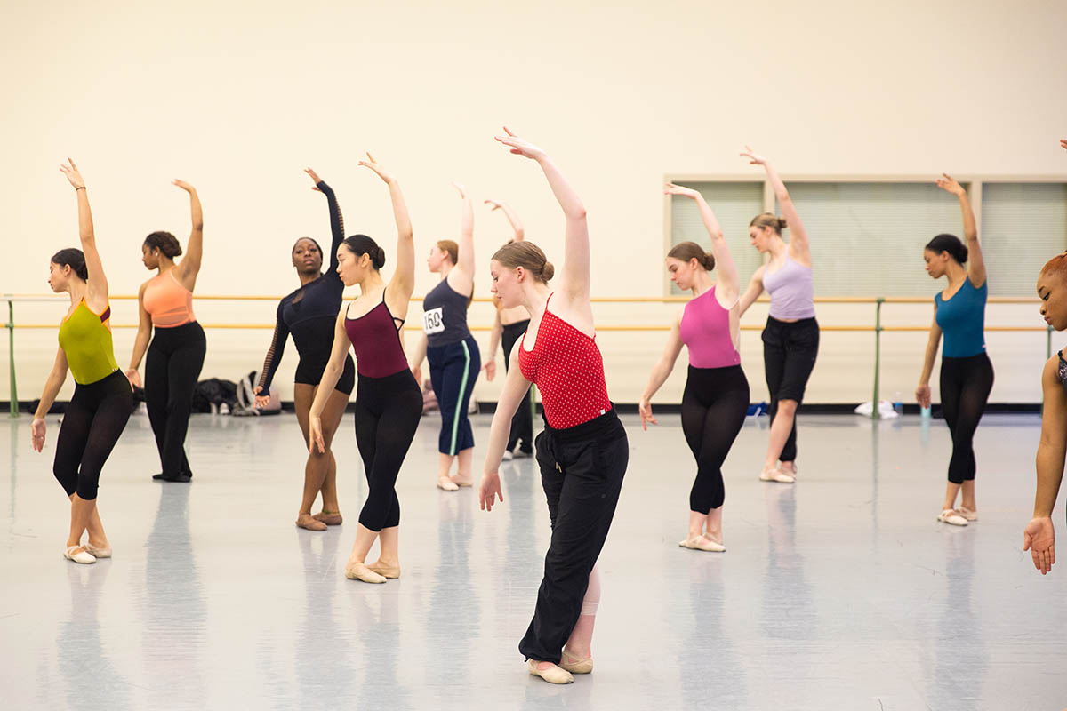 Complexions Contemporary Ballet master class. Photo | Randall Coleman