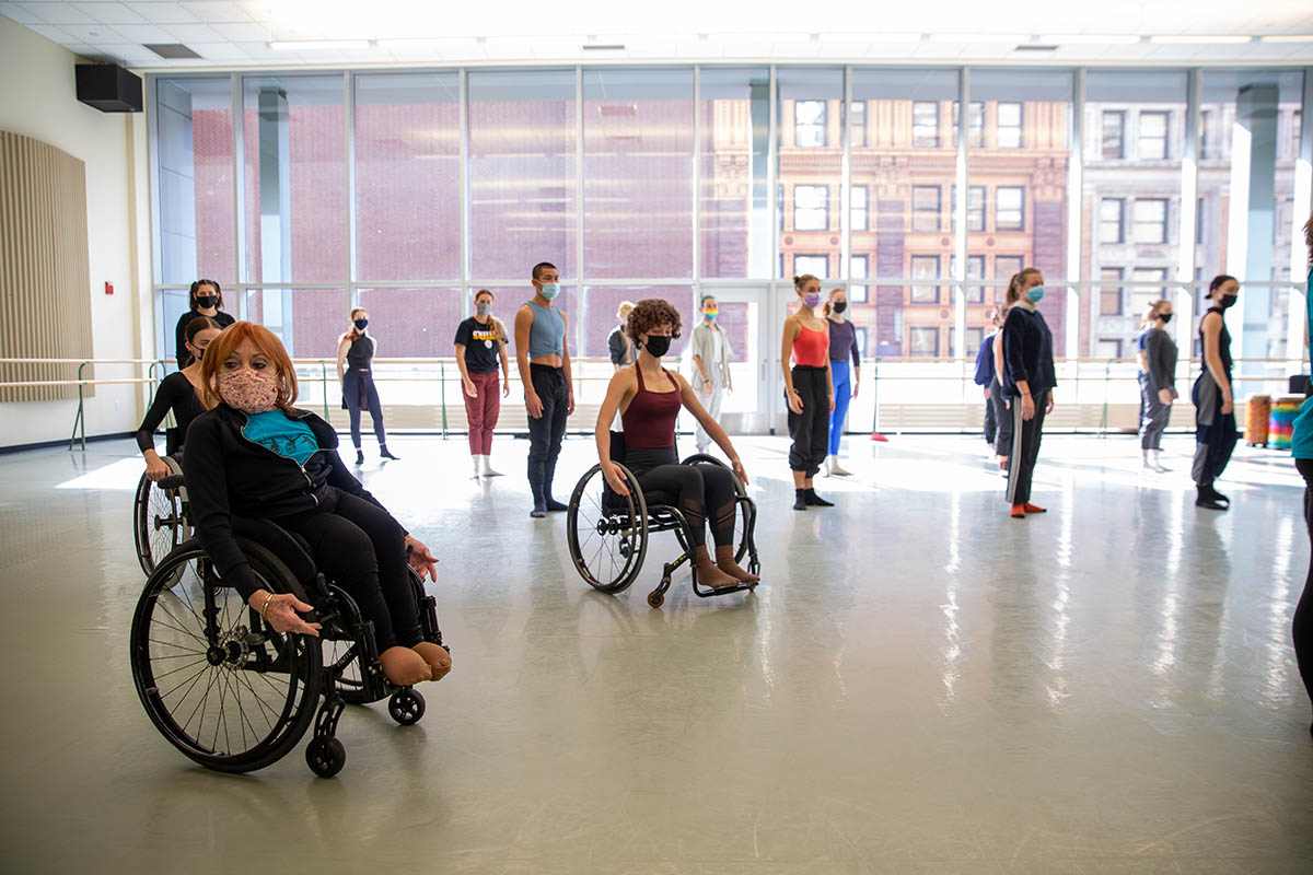 Dancing Wheels Company hosted a class with Point Park students. Photo | John Altdorfer