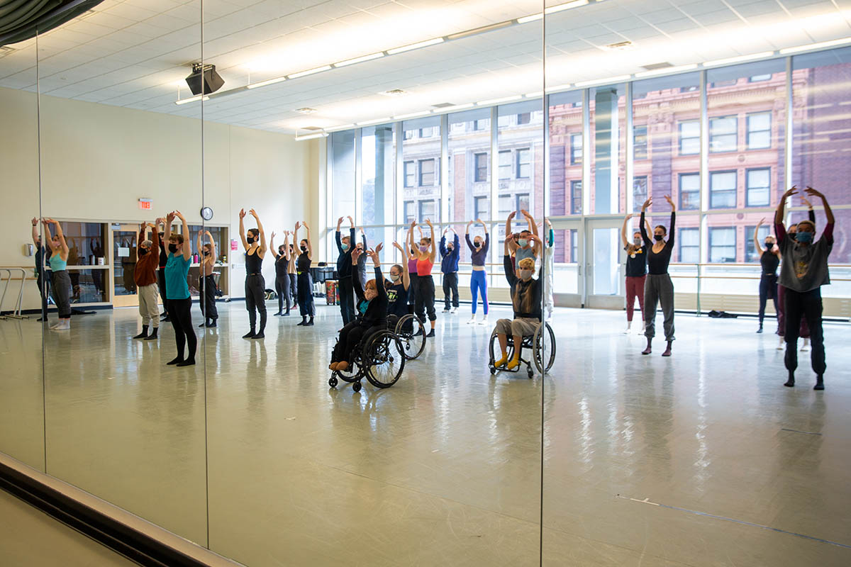 Dancing Wheels Company hosted a class with Point Park students. Photo | John Altdorfer