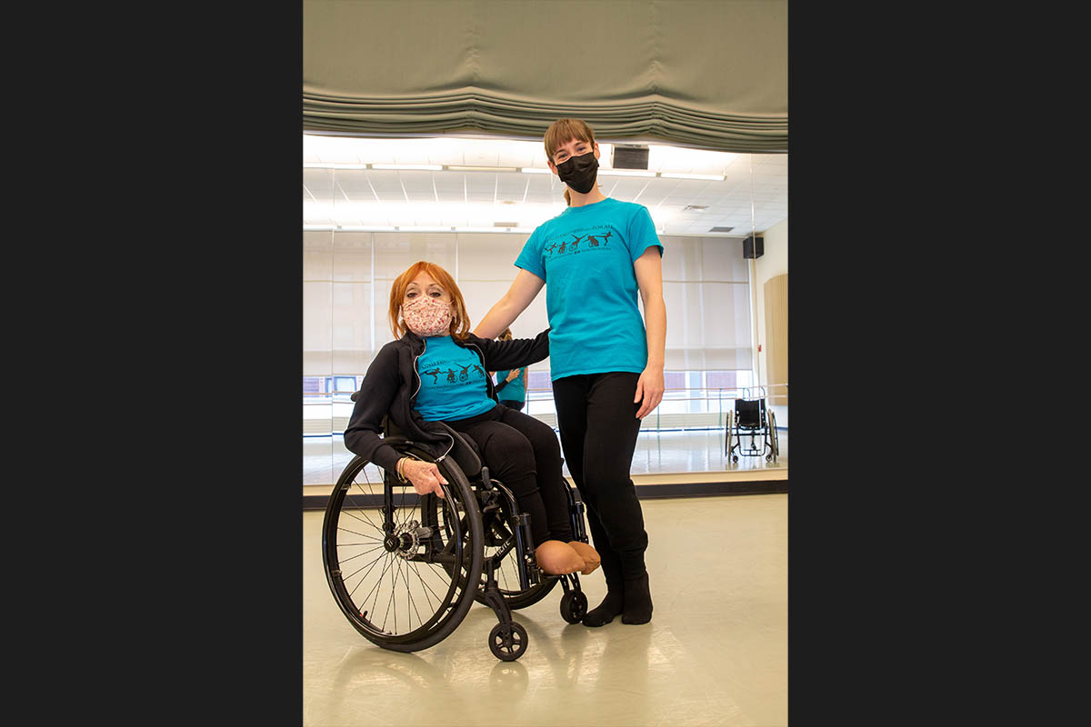 Dancing Wheels Company hosted a class with Point Park students. Photo | John Altdorfer