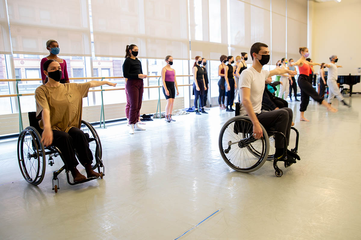 Dancing Wheels Company hosted a class with Point Park students. Photo | John Altdorfer