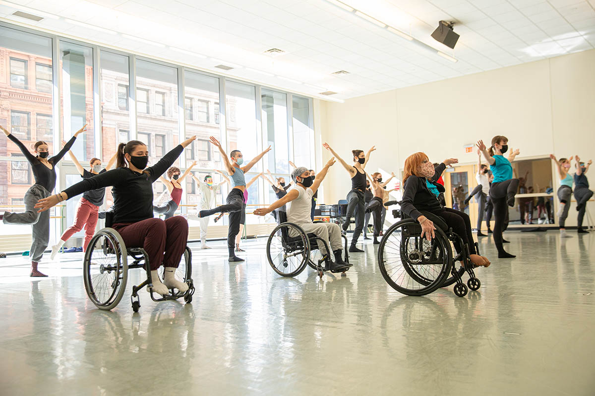 Dancing Wheels Company hosted a class with Point Park students. Photo | John Altdorfer