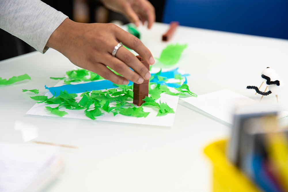 A student works on an art-focused STEM project in the Matt’s Maker Space Lab. Photo by Randall Coleman.