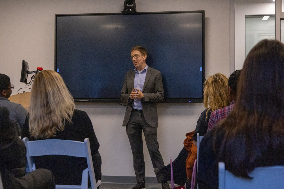 Geoff Anisman, deputy assistant secretary for Preservation and Global Platforms at the U.S. State Department's Bureau of Educational and Cultural Affairs, speaks to Point Park University students in the Michael P. Pitterich Sales and Innovation Center on Sept. 24, 2026.